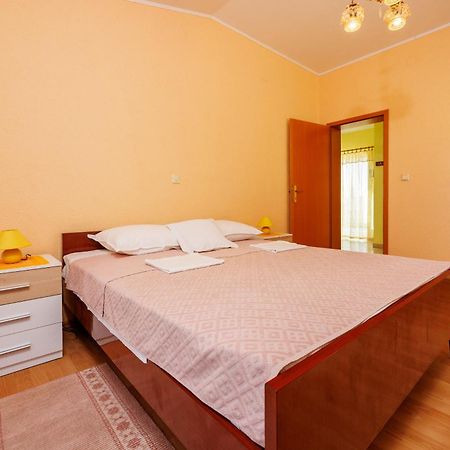 Apartment Blazic Jadranovo Bagian luar foto
