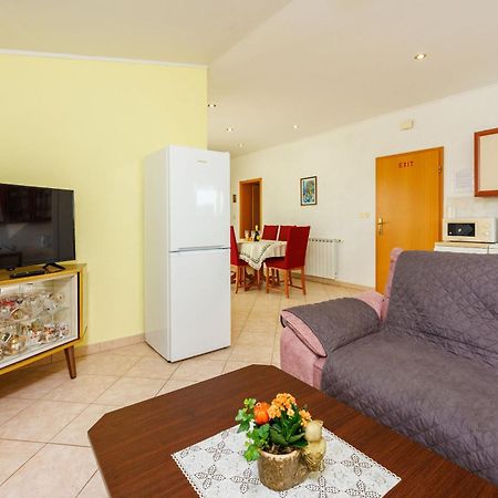Apartment Blazic Jadranovo Bagian luar foto