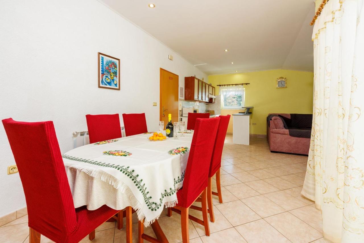 Apartment Blazic Jadranovo Bagian luar foto
