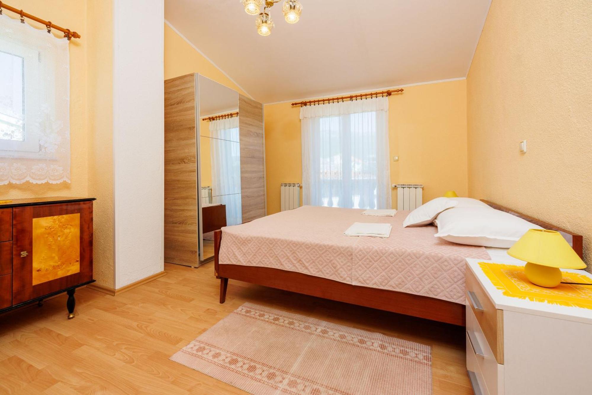 Apartment Blazic Jadranovo Bagian luar foto